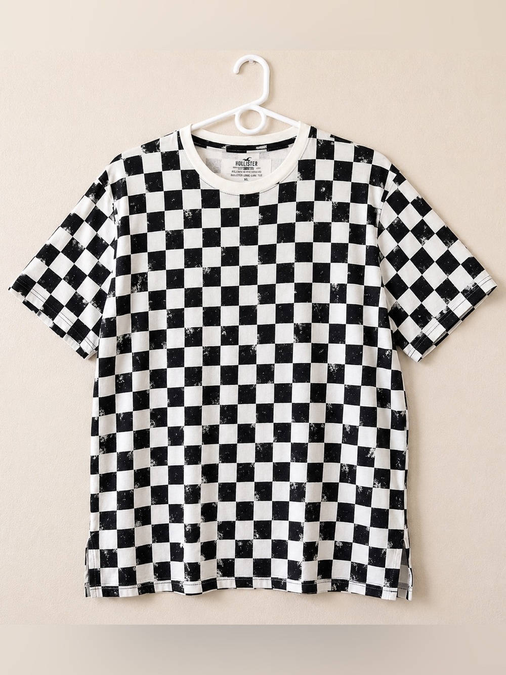Hollister Men’s XL Black White Checkerboard Longline Tee